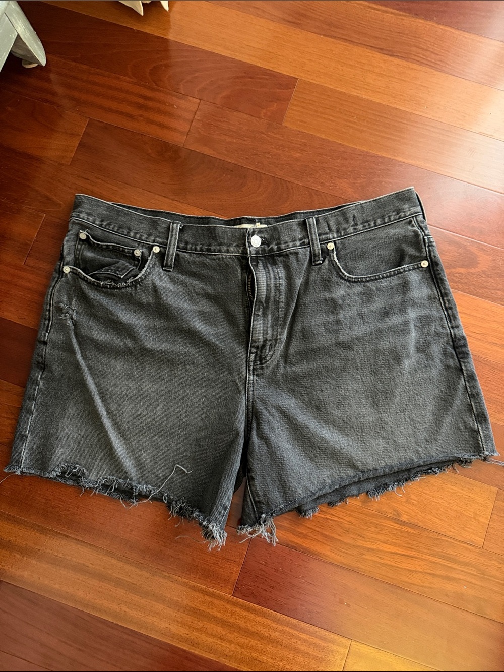 Madewell Relaxed Mid- Length Black Frayed Hem Denim Shorts
